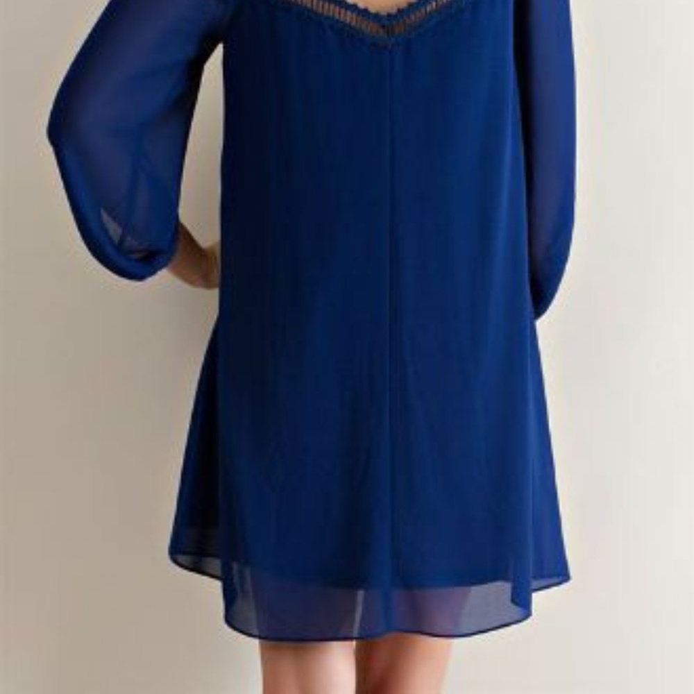 Navy blue Crochet key hole Dress - Picture 4 of 7